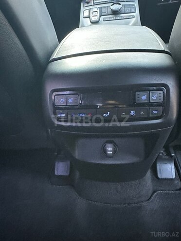Hyundai Palisade-18