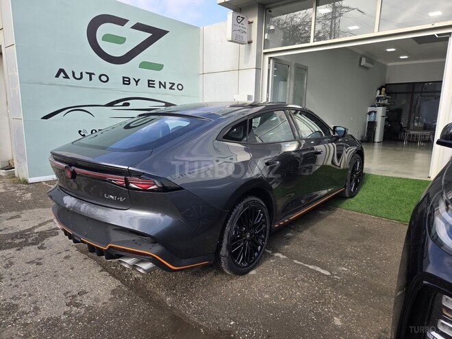 Changan Uni-V-9