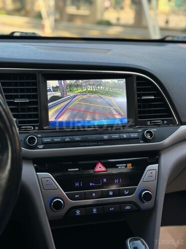 Hyundai Elantra 2017, 205,996 km - 2.0 l - Bakı