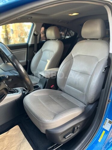 Hyundai Elantra 2017, 205,996 km - 2.0 l - Bakı
