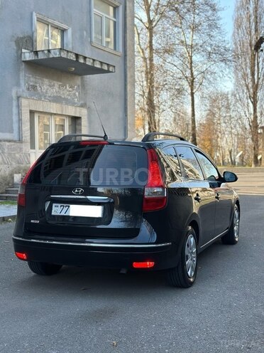Hyundai i30 2009, 253,200 km - 1.6 л - İsmayıllı
