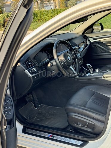 BMW 520 2016, 279,000 km - 2.0 l - Bakı