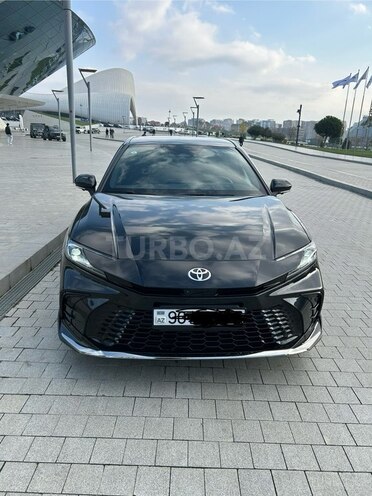 Toyota Camry 2025, 14,500 km - 2.0 l - Bakı