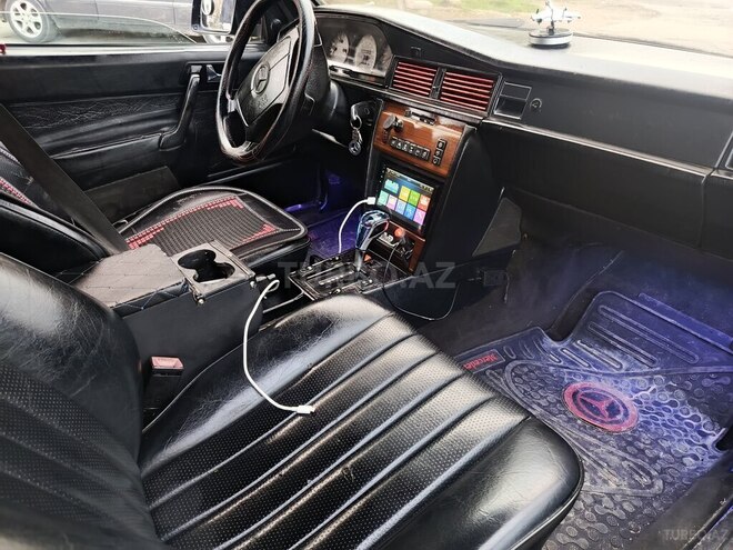Mercedes 190 1992, 350,000 km - 2.3 l - Bakı