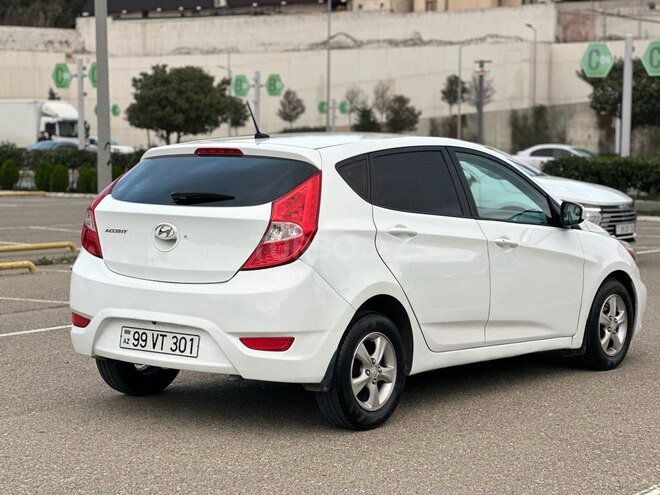 Hyundai Accent 2013, 119,407 km - 1.6 l - Bakı
