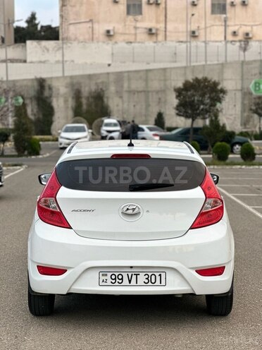 Hyundai Accent 2013, 119,407 km - 1.6 l - Bakı