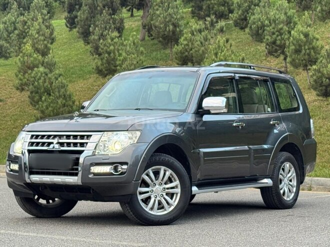 Mitsubishi Pajero 2015, 140,000 km - 3.8 л - Bakı