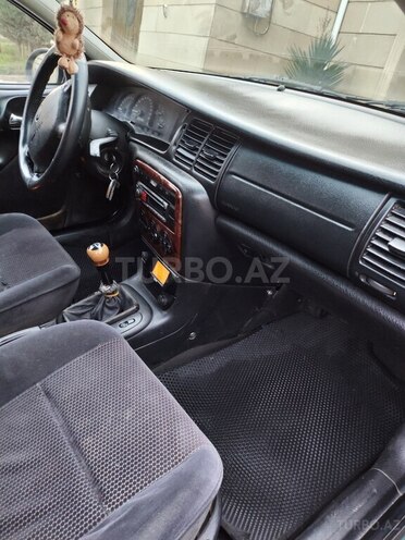 Opel Vectra 2000, 368,000 km - 1.8 l - Bakı