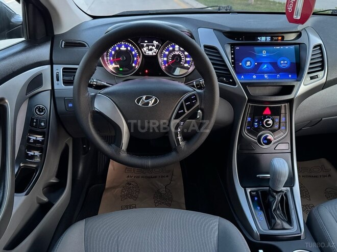 Hyundai Elantra 2015, 144,000 km - 1.8 l - Sumqayıt