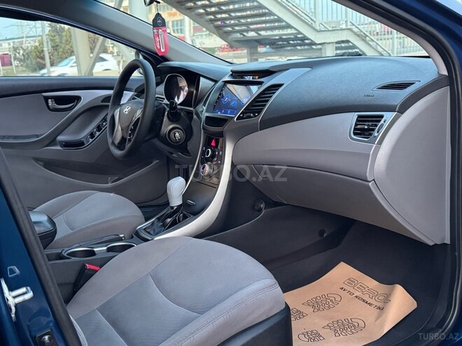 Hyundai Elantra 2015, 144,000 km - 1.8 l - Sumqayıt