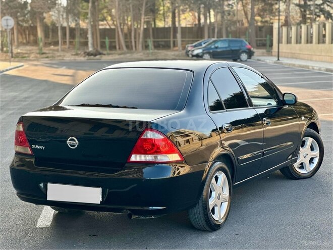 Nissan Sunny 2011, 365,485 km - 1.6 л - Sumqayıt