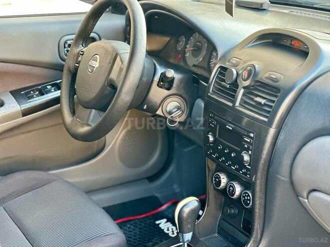 Nissan Sunny 2011, 365,485 km - 1.6 л - Sumqayıt