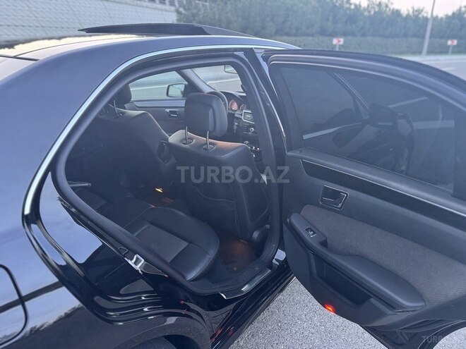 Mercedes E 220 2010, 269,700 km - 2.1 l - Bakı