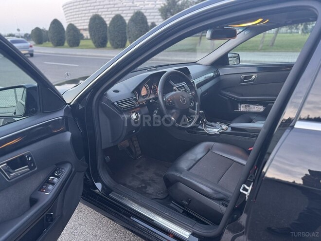 Mercedes E 220 2010, 269,700 km - 2.1 l - Bakı