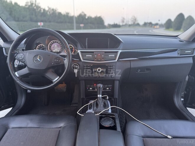 Mercedes E 220 2010, 269,700 km - 2.1 l - Bakı