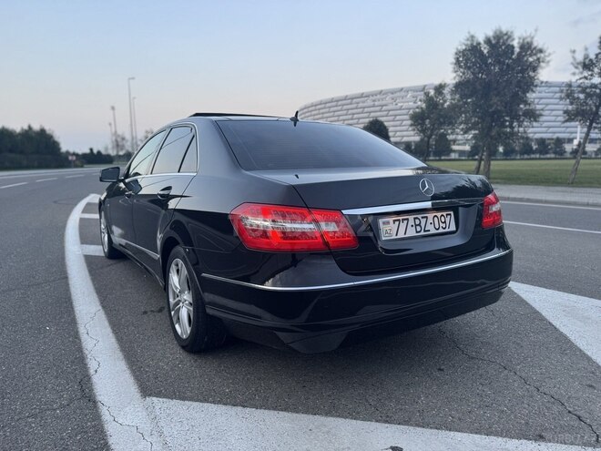 Mercedes E 220 2010, 269,700 km - 2.1 l - Bakı