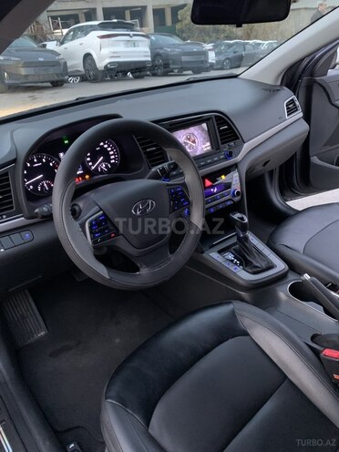 Hyundai Avante 2016, 188,376 km - 1.6 l - Bakı