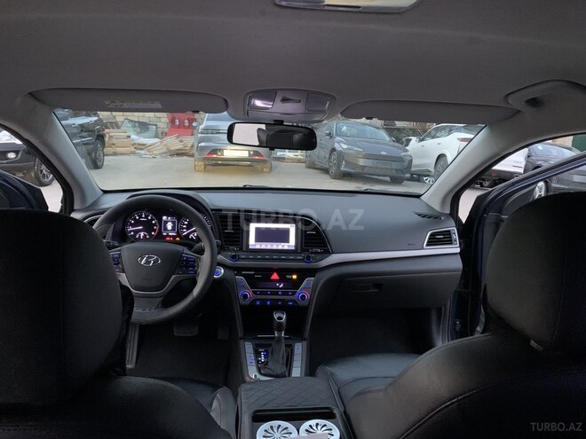 Hyundai Avante 2016, 188,376 km - 1.6 l - Bakı