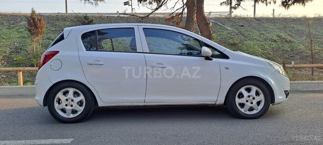 Opel Corsa 2009, 223,000 km - 1.4 l - Bakı