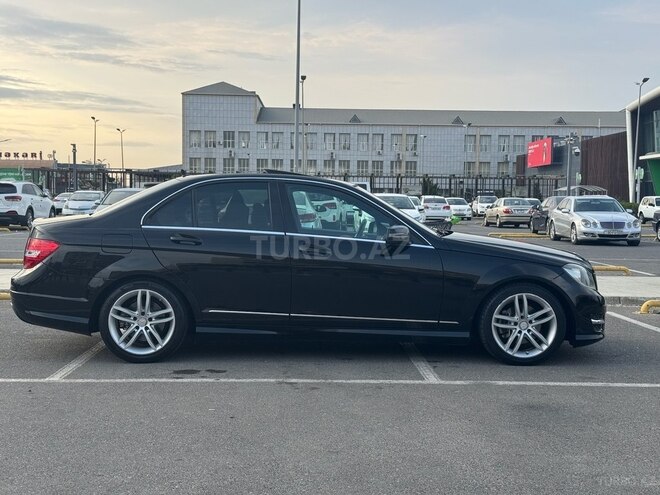 Mercedes C 250 2014, 266,000 km - 1.8 л - Bakı