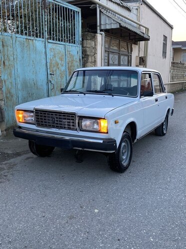 LADA (VAZ) 2107 2005, 80,000 km - 1.6 l - Bakı
