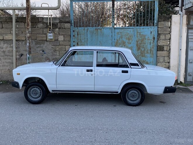 LADA (VAZ) 2107 2005, 80,000 km - 1.6 l - Bakı