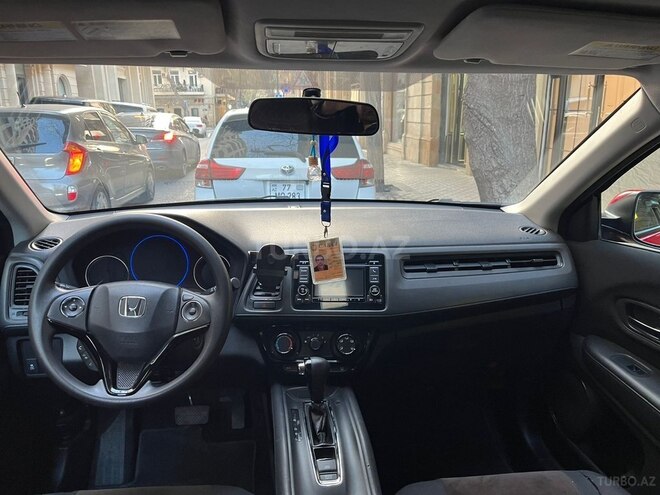Honda HR-V 2017, 196,340 km - 1.8 l - Bakı