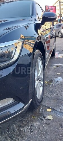 Volkswagen Passat 2018, 77,200 km - 2.0 л - Bakı