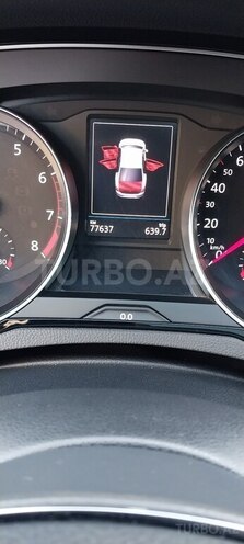 Volkswagen Passat 2018, 77,200 km - 2.0 л - Bakı