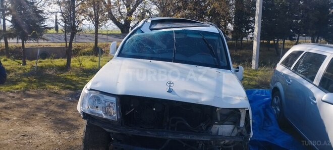 Toyota Land Cruiser 2006, 340,000 km - 4.5 l - Oğuz