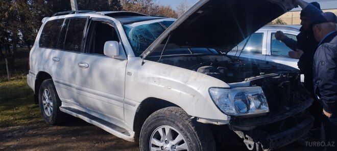 Toyota Land Cruiser 2006, 340,000 km - 4.5 l - Oğuz