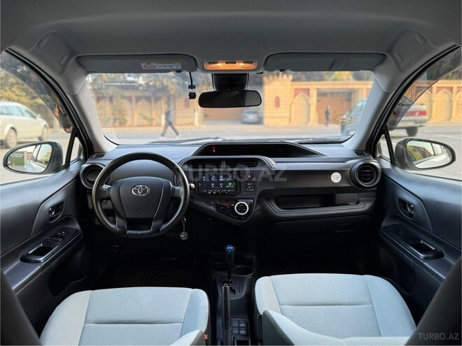 Toyota Aqua 2019, 133,000 km - 1.5 l - Bakı