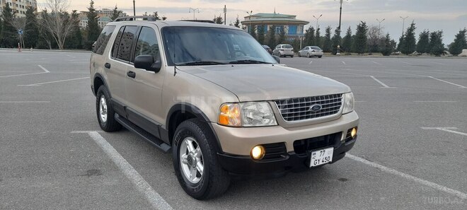 Ford Explorer-9