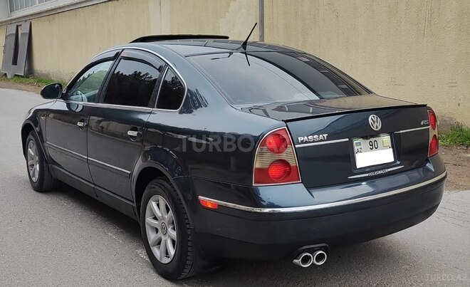 Volkswagen Passat 2004, 234,000 km - 1.8 l - Bakı