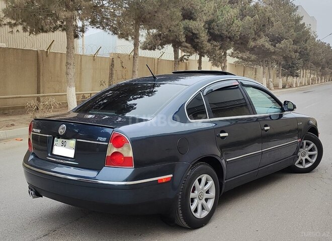 Volkswagen Passat 2004, 234,000 km - 1.8 l - Bakı