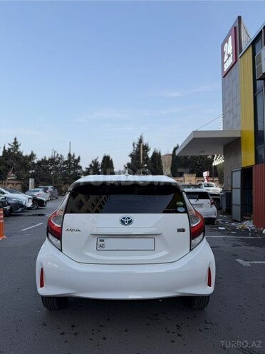 Toyota Aqua 2019, 133,000 km - 1.5 l - Bakı