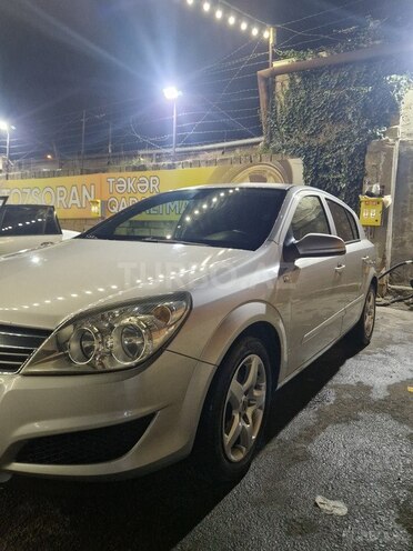Opel Astra 2007, 172,000 km - 1.3 l - Bakı