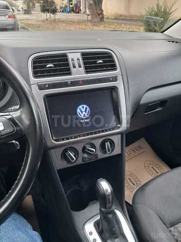 Volkswagen Polo 2019, 126,000 km - 1.6 l - Bakı