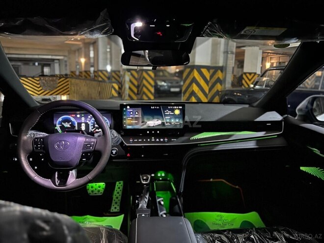 Toyota Camry 2025, 7,000 km - 2.0 l - Bakı