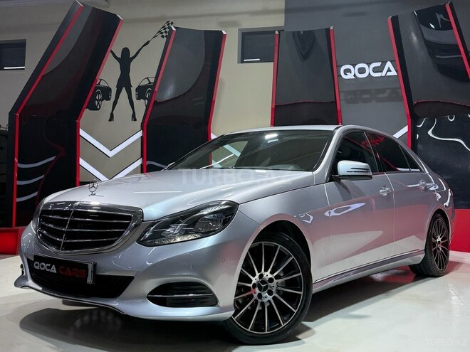 Mercedes E 220-2