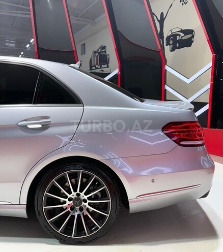 Mercedes E 220-14