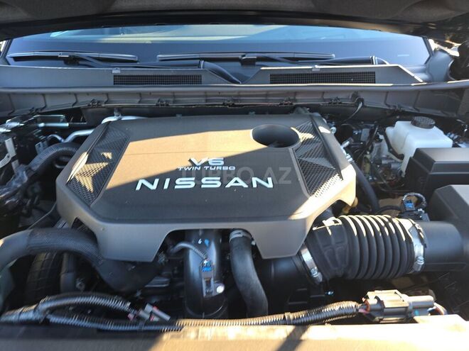 Nissan Armada-12