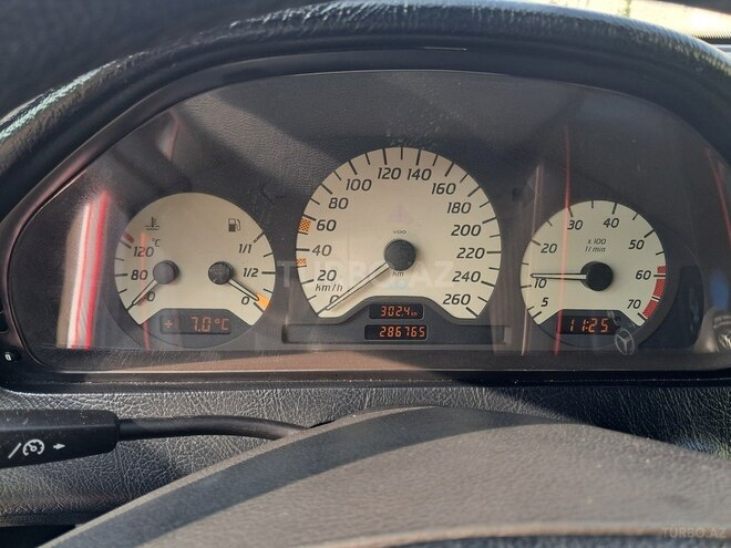Mercedes C 230 1999, 302,000 km - 2.3 l - Göyçay