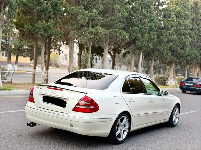 Mercedes E 220 2002, 214,114 km - 2.2 l - Xırdalan