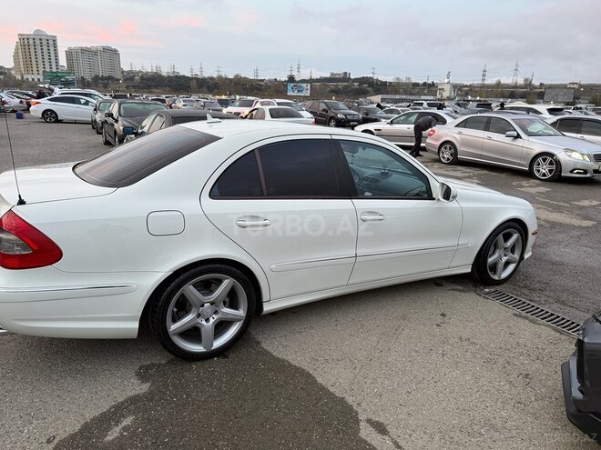 Mercedes E 350 2008, 318,000 km - 3.5 l - Bakı