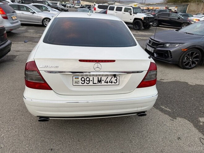 Mercedes E 350 2008, 318,000 km - 3.5 l - Bakı