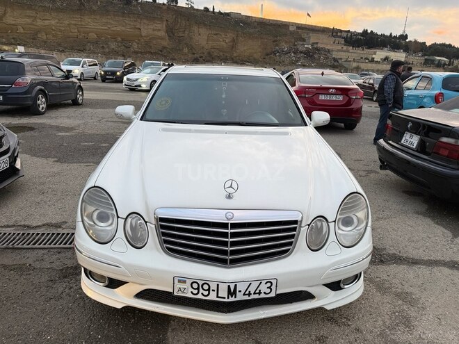 Mercedes E 350 2008, 318,000 km - 3.5 l - Bakı