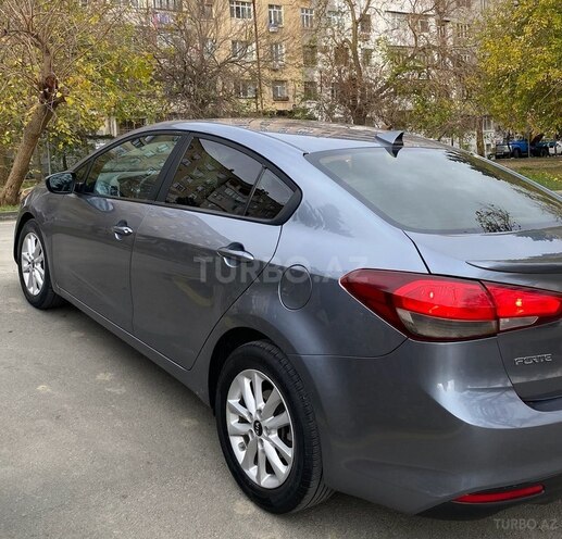 Kia Forte 2017, 217,300 km - 2.0 l - Bakı