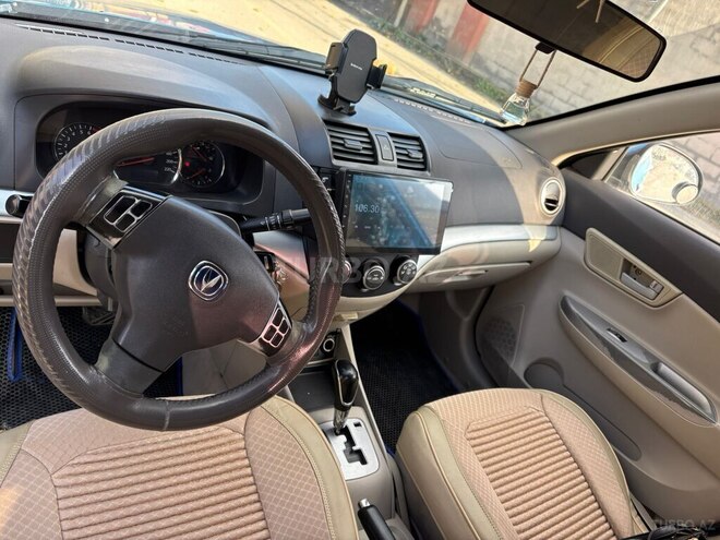 Changan  2013, 300,000 km - 1.5 l - Bakı