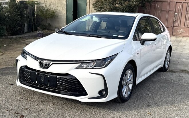 Toyota Corolla-1